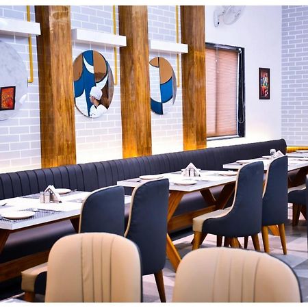 Sawariya- The Boutique Resort Bahraich エクステリア 写真